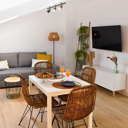Holidays2Malaga Trinidad Renovated 1 Bedroom Penthouse Close To City Center Buitenkant foto