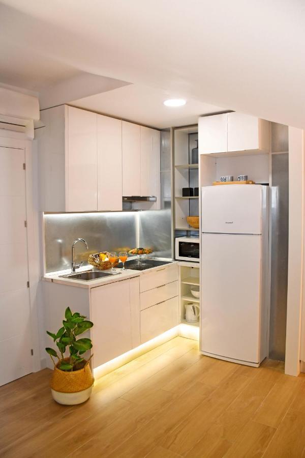 Holidays2Malaga Trinidad Renovated 1 Bedroom Penthouse Close To City Center Buitenkant foto
