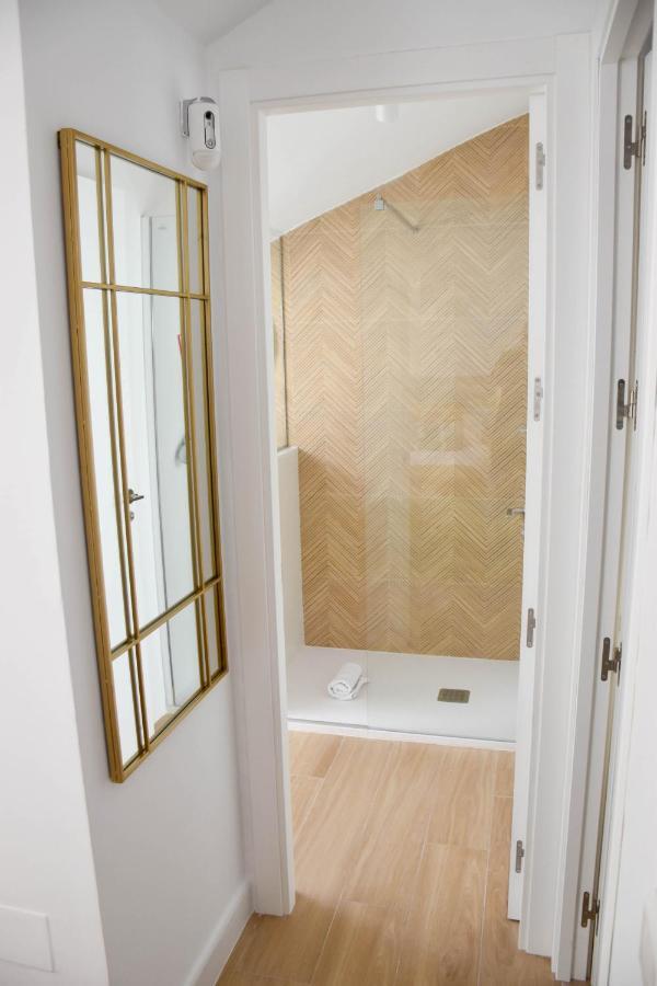 Holidays2Malaga Trinidad Renovated 1 Bedroom Penthouse Close To City Center Buitenkant foto