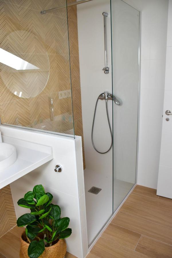 Holidays2Malaga Trinidad Renovated 1 Bedroom Penthouse Close To City Center Buitenkant foto